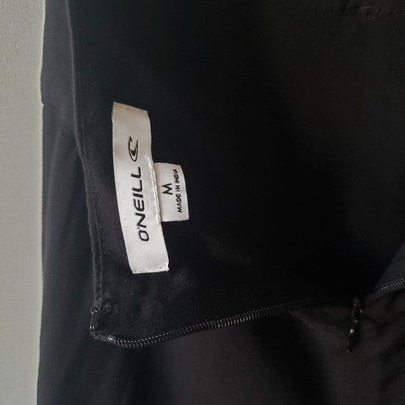 O'Neill Ambrosio Skirt - Picture 2 of 2